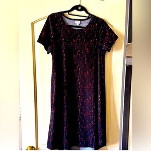 LuLaRoe Black Sheath Dress Crew Neck Short Sleeve Summer Casual Arrow Heart M